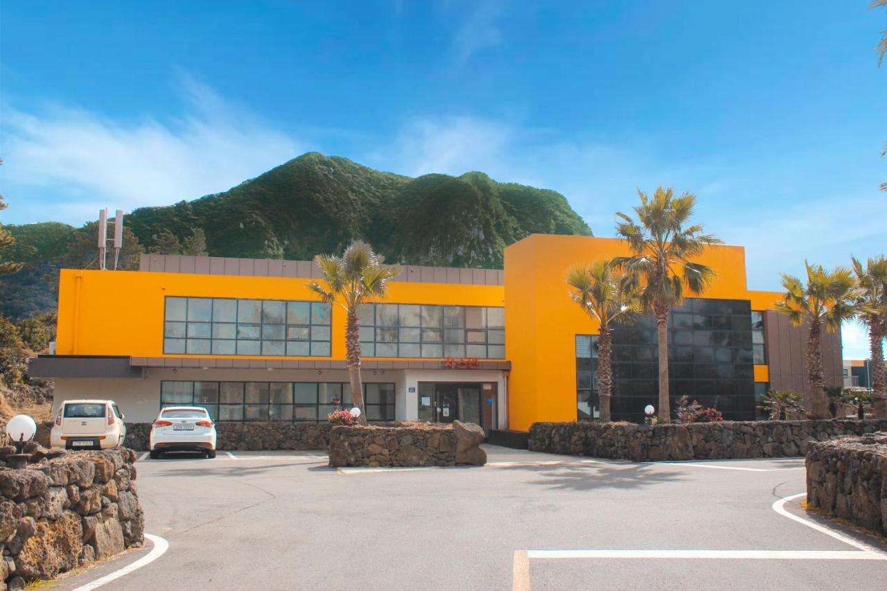 Dammora Resort Seogwipo-stad Buitenkant foto