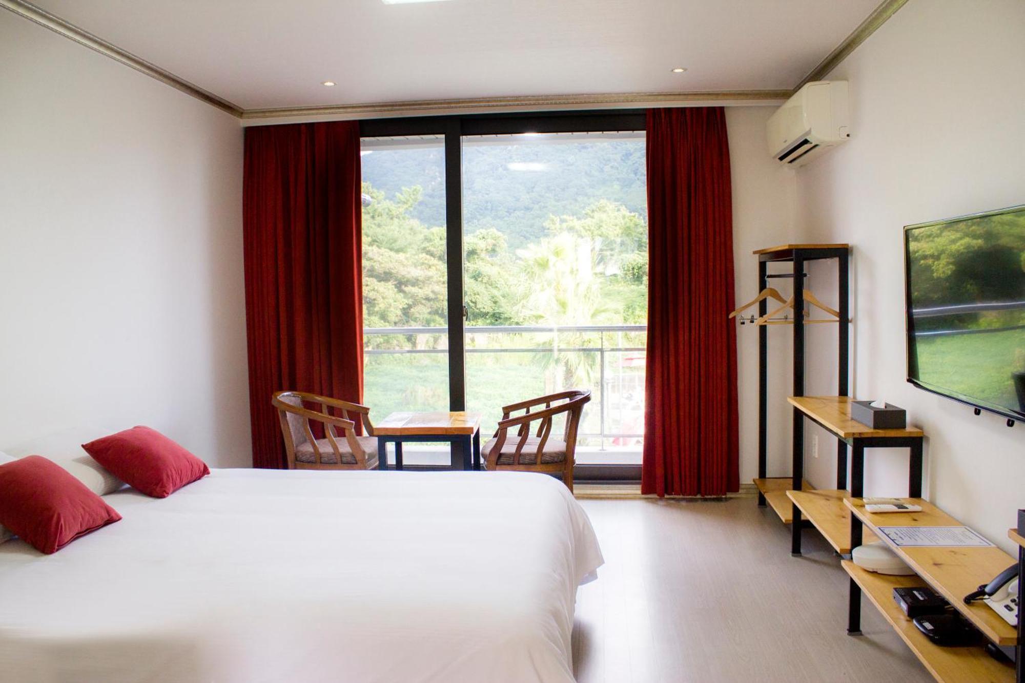 Dammora Resort Seogwipo-stad Buitenkant foto